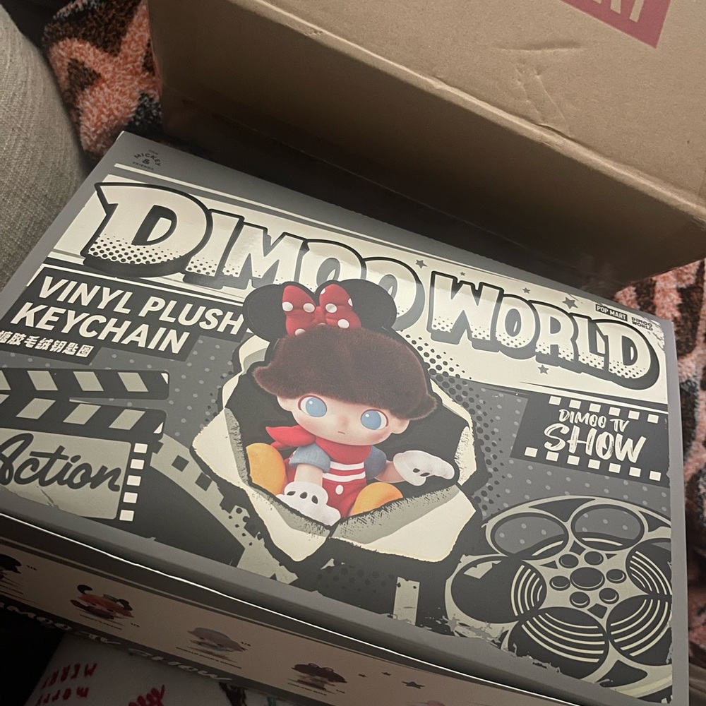 DIMOO WORLD Vinyl Plush Keychain